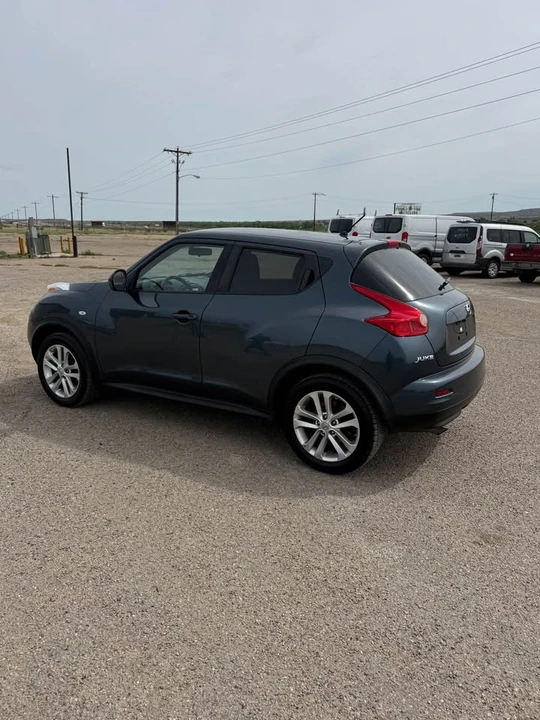 2013 Nissan Juke - Image 6 of 16