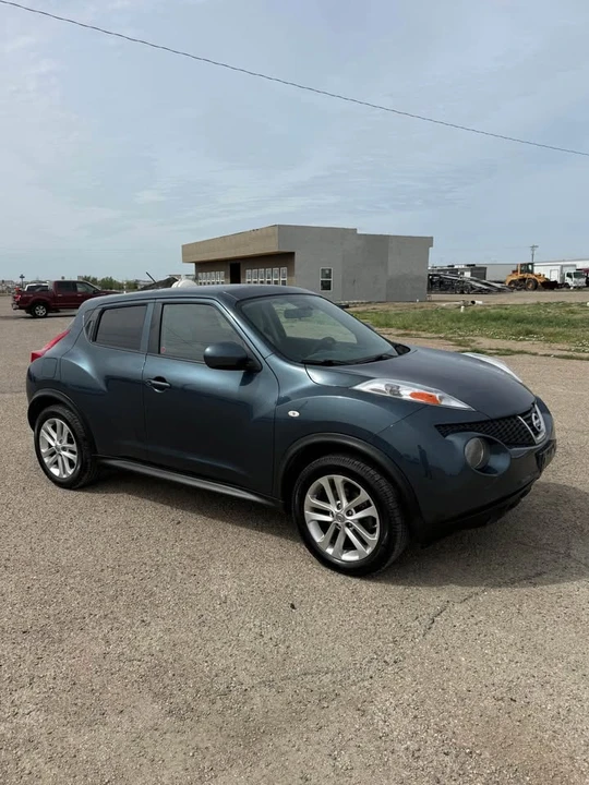 2013 Nissan Juke - Image 3 of 16