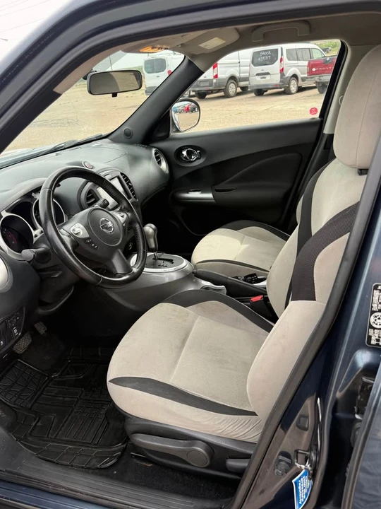 2013 Nissan Juke - Image 7 of 16