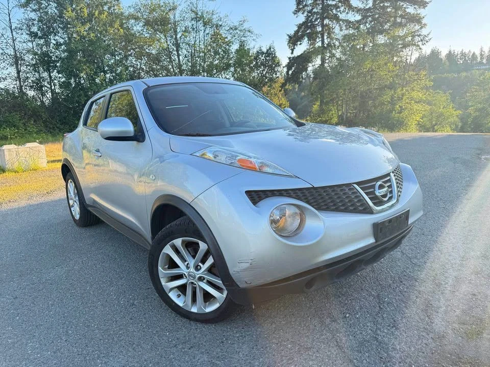 2013 Nissan Juke - Image 2 of 10