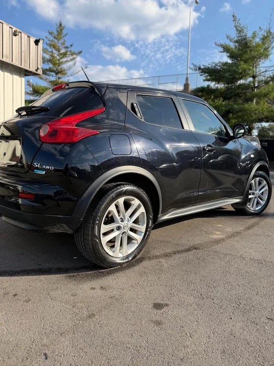 2013 Nissan Juke - Image 3 of 9