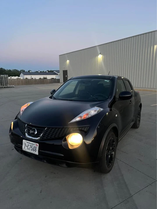 2013 Nissan Juke - Image 2 of 10