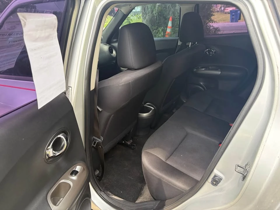 2013 Nissan Juke - Image 6 of 9