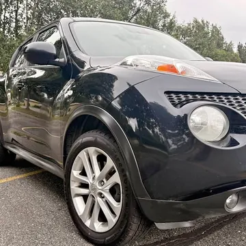 2013 Nissan JUKE SL Sport Utility 4D