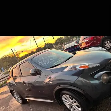 2013 Nissan JUKE SL Sport Utility 4D