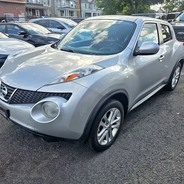 2013 Nissan JUKE SL Sport Utility 4D
