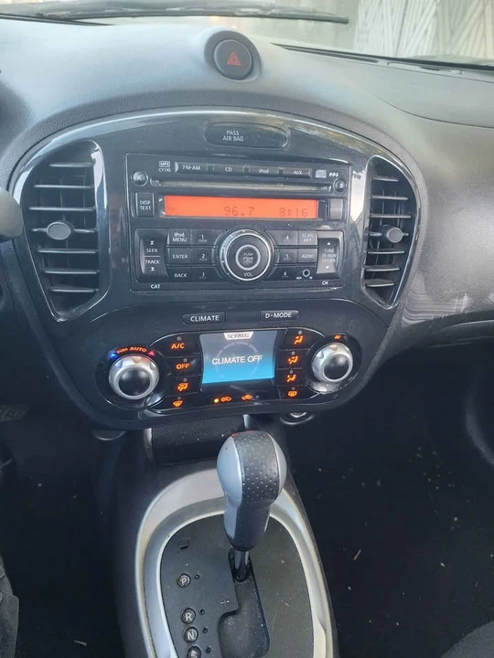 2013 Nissan Juke - Image 11 of 12