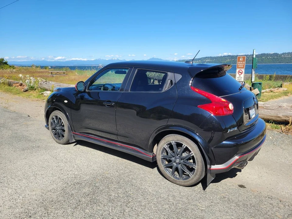 2013 Nissan Juke - Image 2 of 9