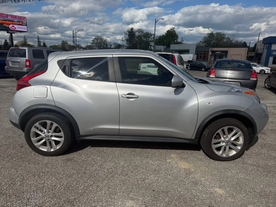 2013 Nissan Juke - Image 4 of 13