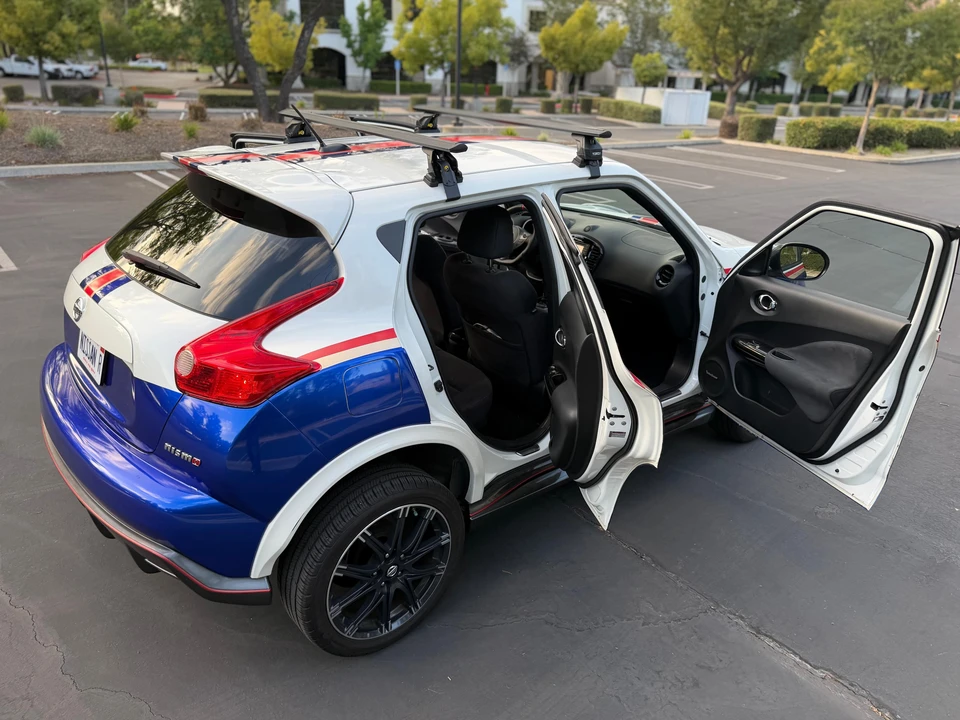 2013 Nissan Juke - Image 17 of 31