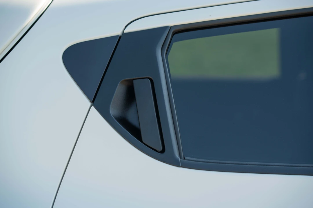 2013 Nissan Juke - Image 12 of 31