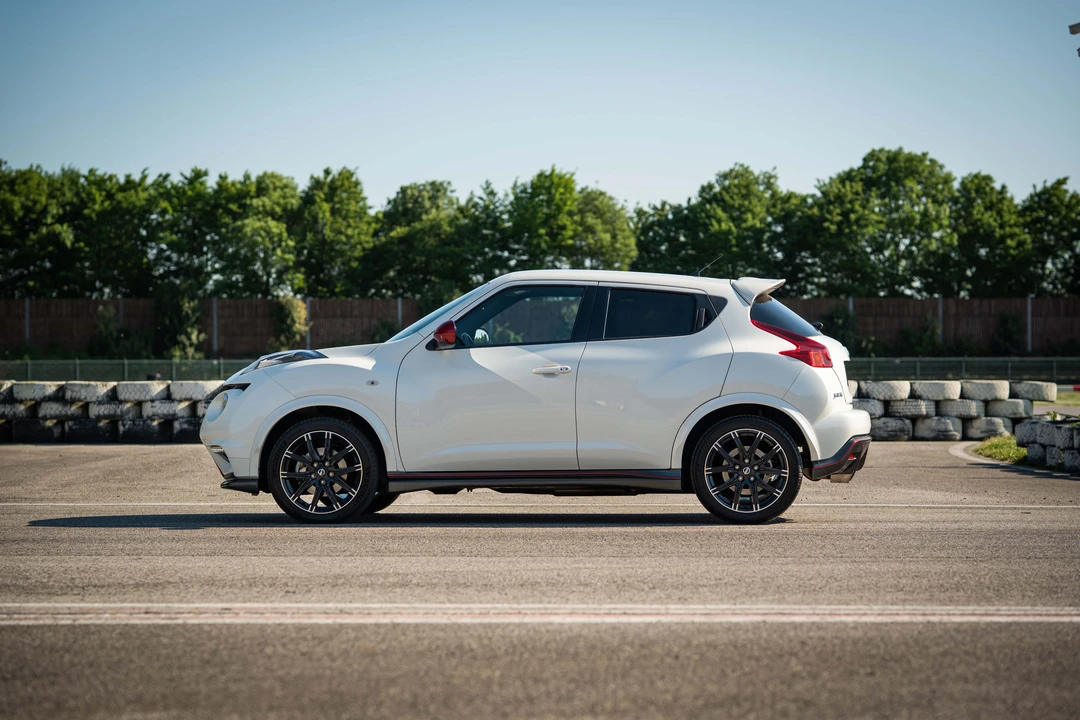 2013 Nissan Juke - Image 4 of 31