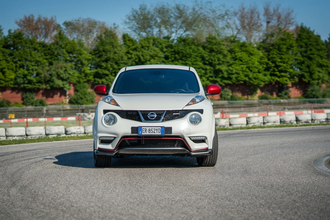 2013 Nissan Juke - Image 10 of 31