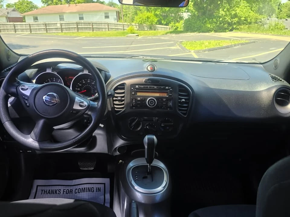 2013 Nissan Juke - Image 11 of 16