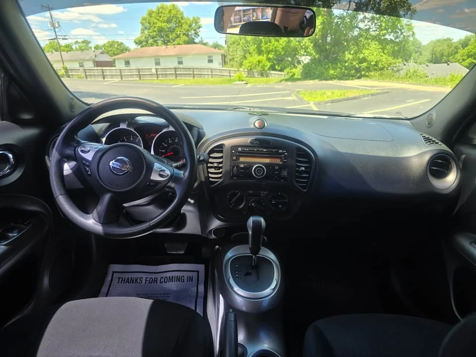 2013 Nissan Juke - Image 12 of 16