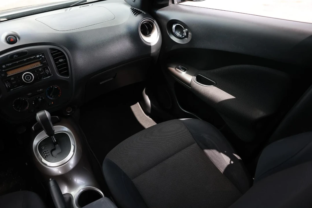 2013 Nissan Juke - Image 22 of 31