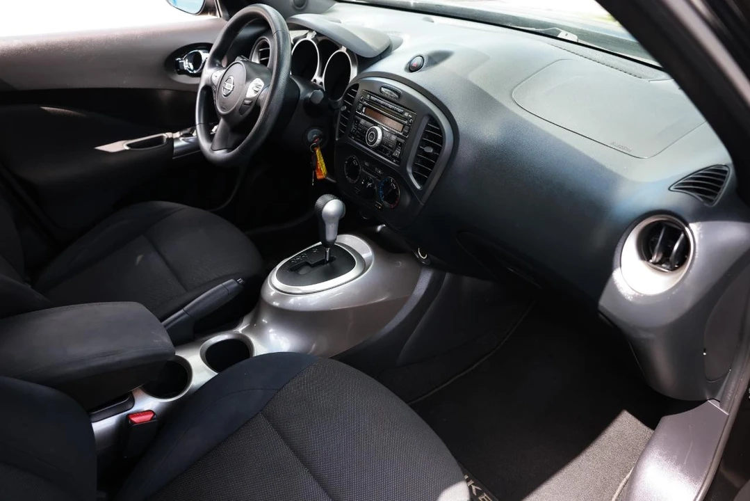 2013 Nissan Juke - Image 18 of 31