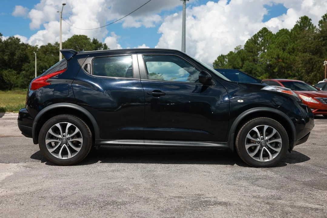 2013 Nissan Juke - Image 13 of 31