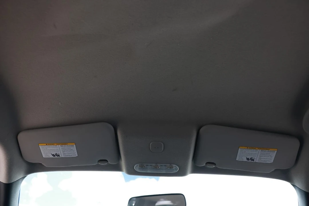 2013 Nissan Juke - Image 24 of 31