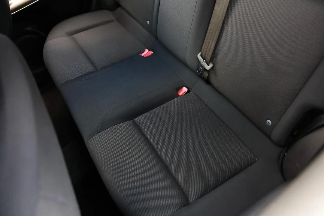2013 Nissan Juke - Image 10 of 31