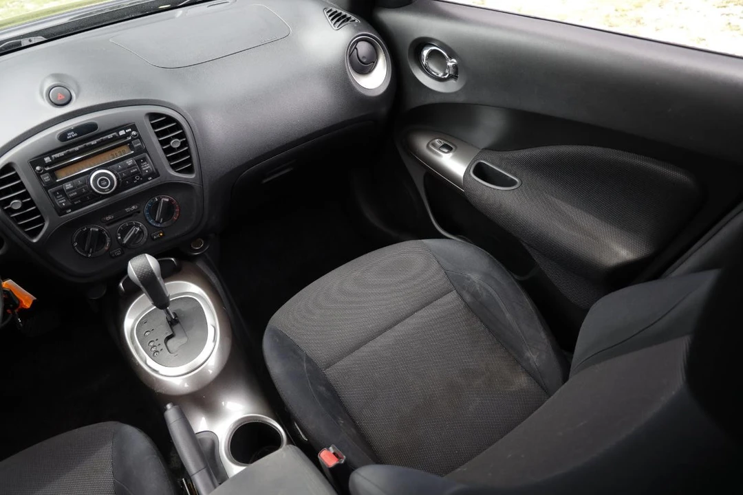 2013 Nissan Juke - Image 21 of 31