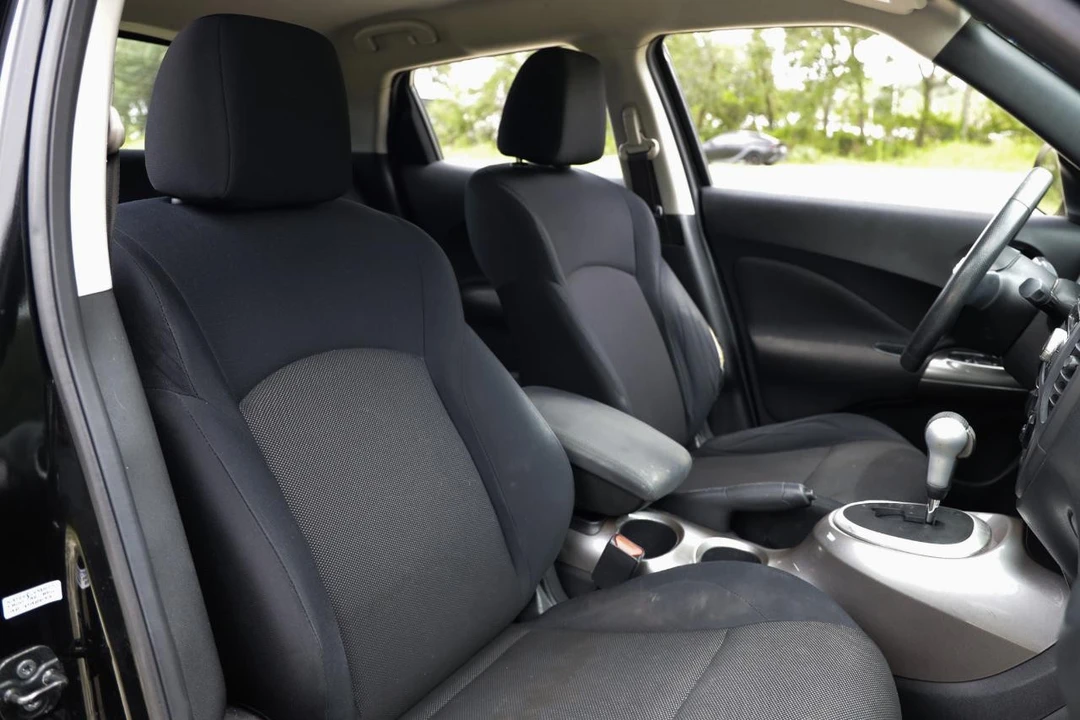 2013 Nissan Juke - Image 16 of 31
