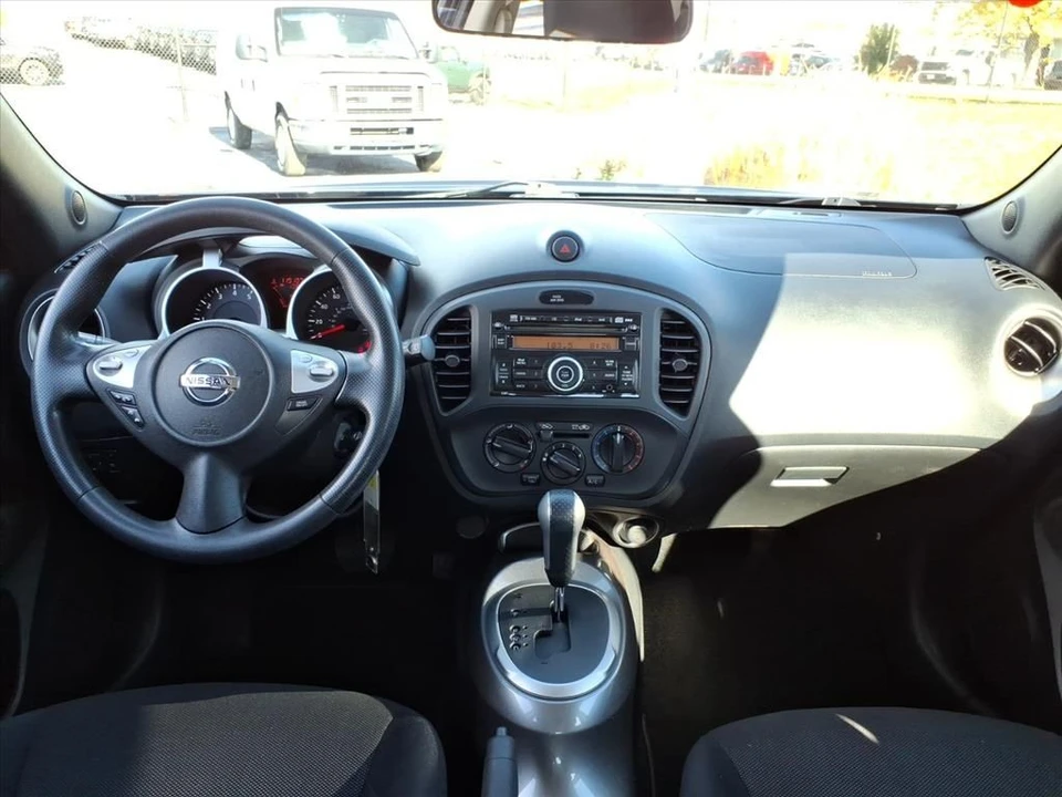 2013 Nissan Juke - Image 7 of 12