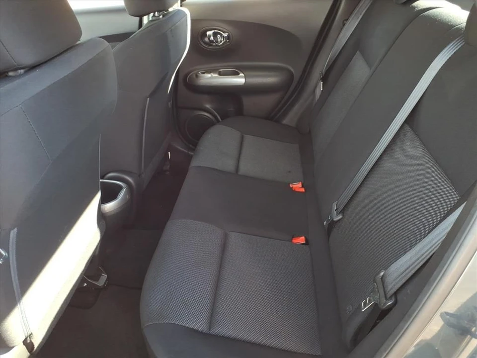 2013 Nissan Juke - Image 10 of 12