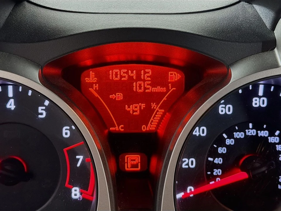 2013 Nissan Juke - Image 14 of 21