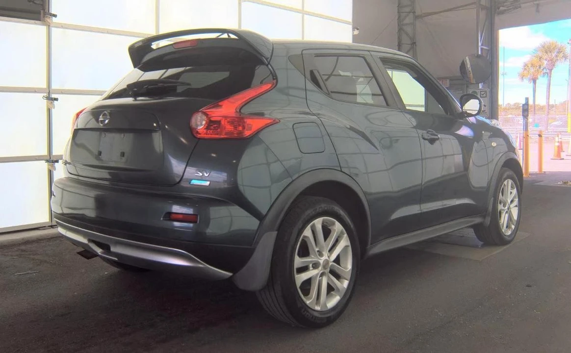 2013 Nissan Juke - Image 4 of 12