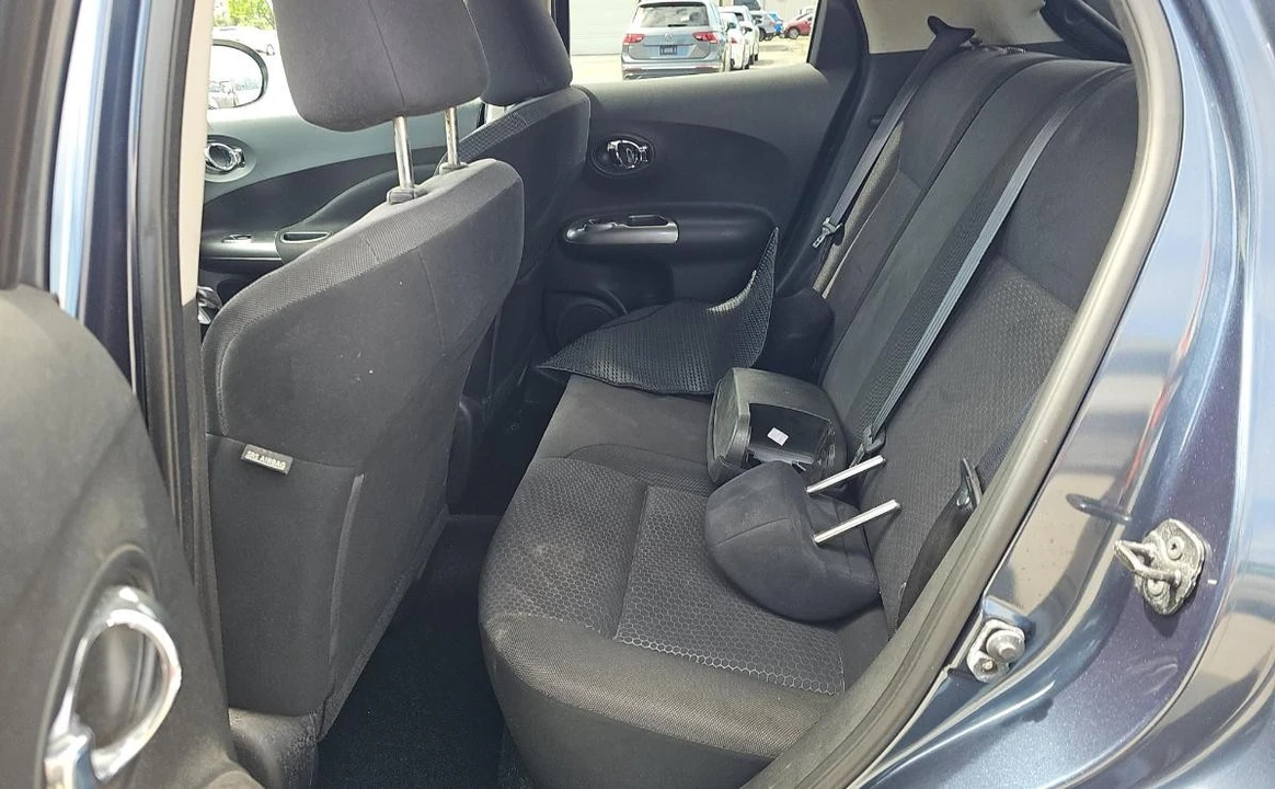 2013 Nissan Juke - Image 11 of 12