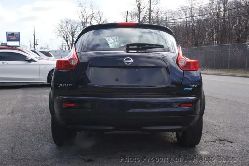 2013 Nissan Juke - Image 6 of 12