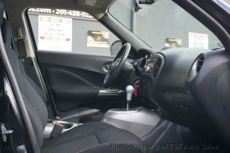 2013 Nissan Juke - Image 11 of 12