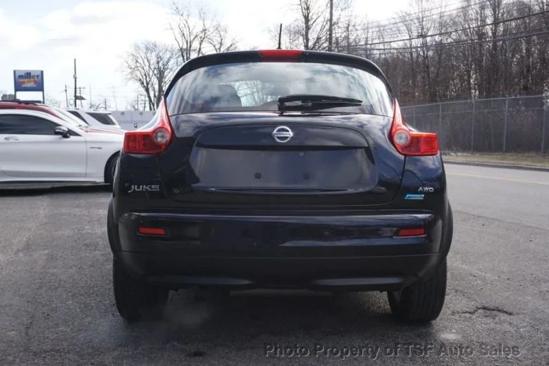 2013 Nissan Juke - Image 6 of 12