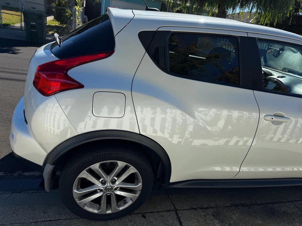 2013 Nissan Juke - Image 10 of 19