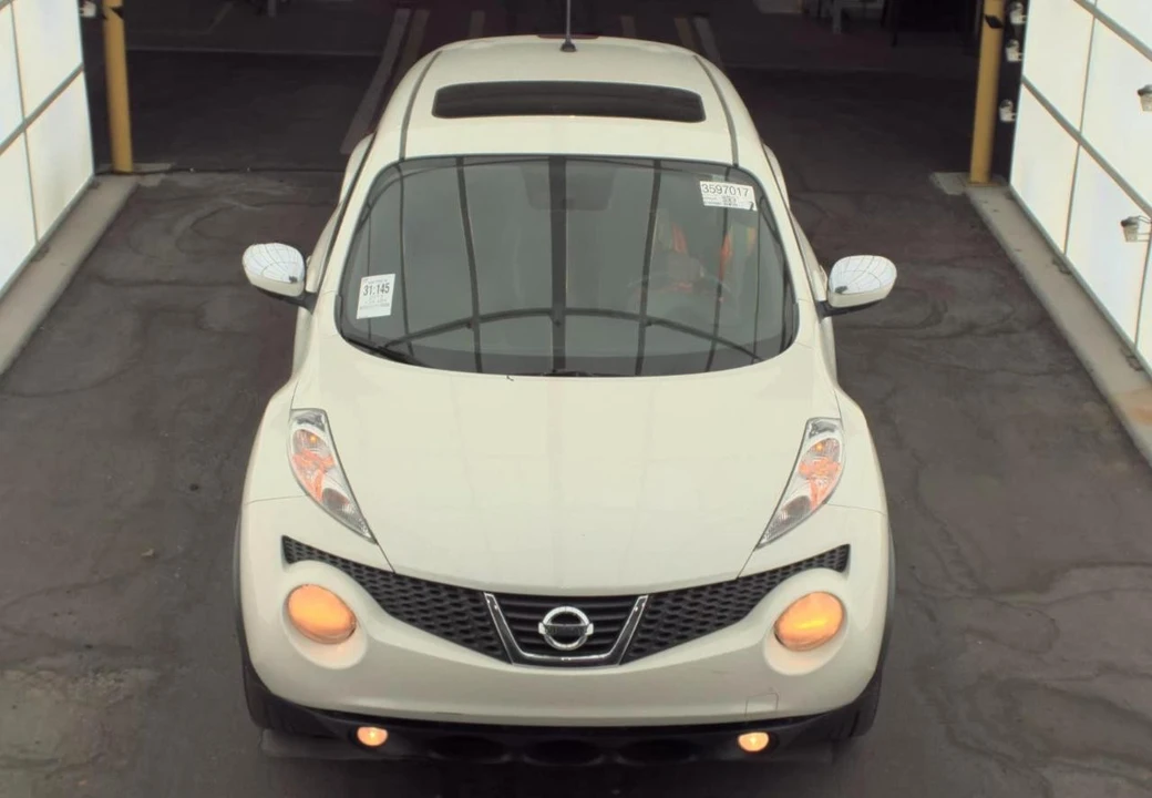 2013 Nissan Juke - Image 2 of 18