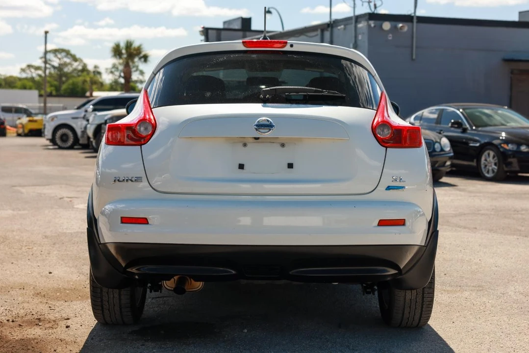 2013 Nissan Juke - Image 7 of 31