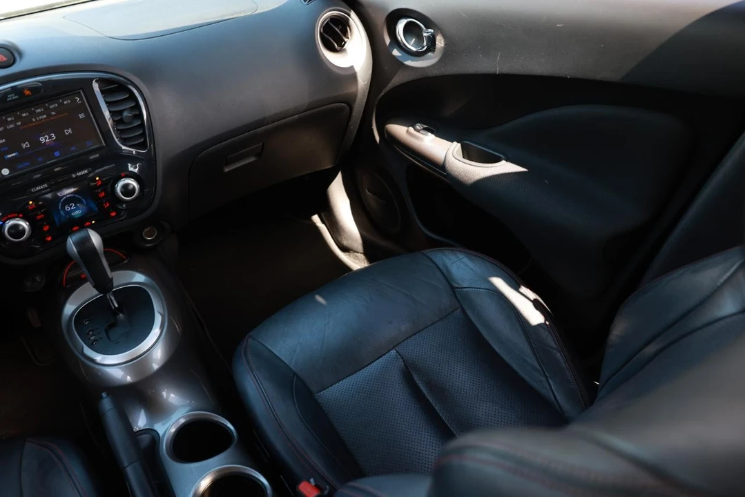 2013 Nissan Juke - Image 22 of 31