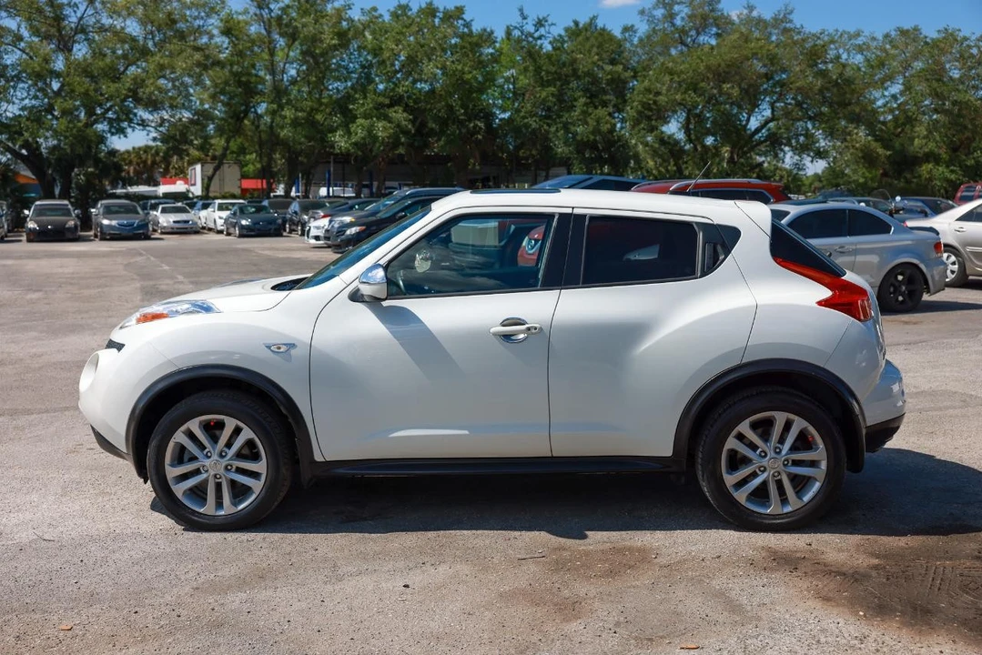 2013 Nissan Juke - Image 3 of 31