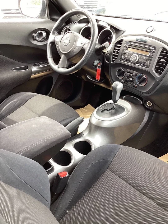 2013 Nissan Juke - Image 15 of 21