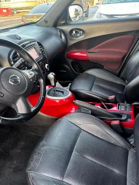 2013 Nissan Juke - Image 10 of 12
