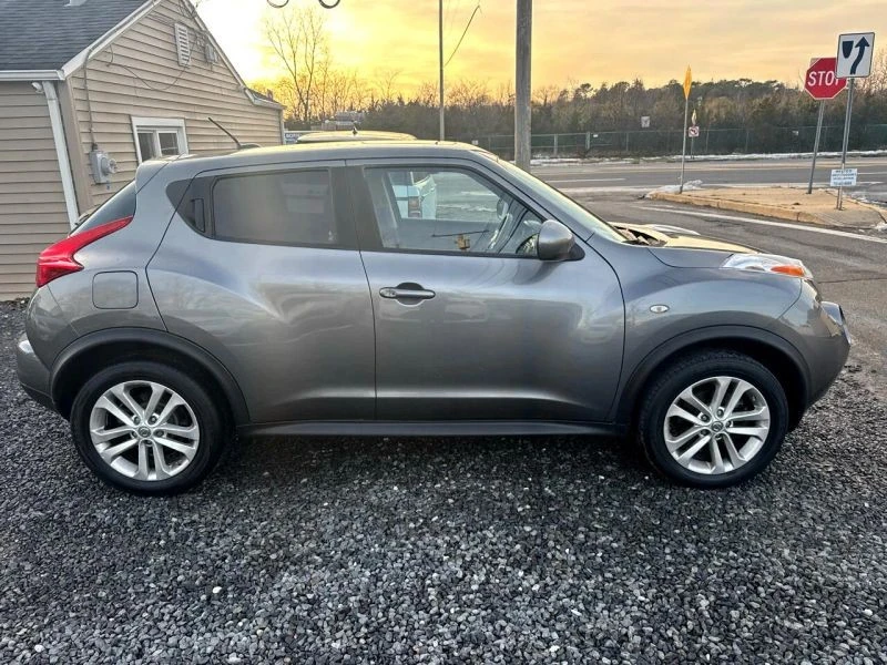 2013 Nissan Juke - Image 6 of 12