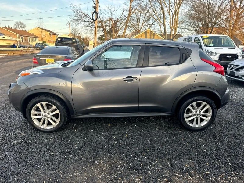 2013 Nissan Juke - Image 2 of 12