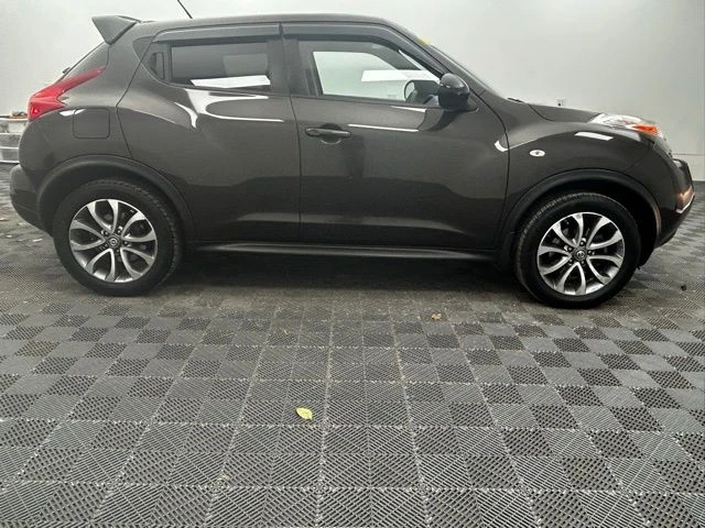2013 Nissan Juke - Image 10 of 12