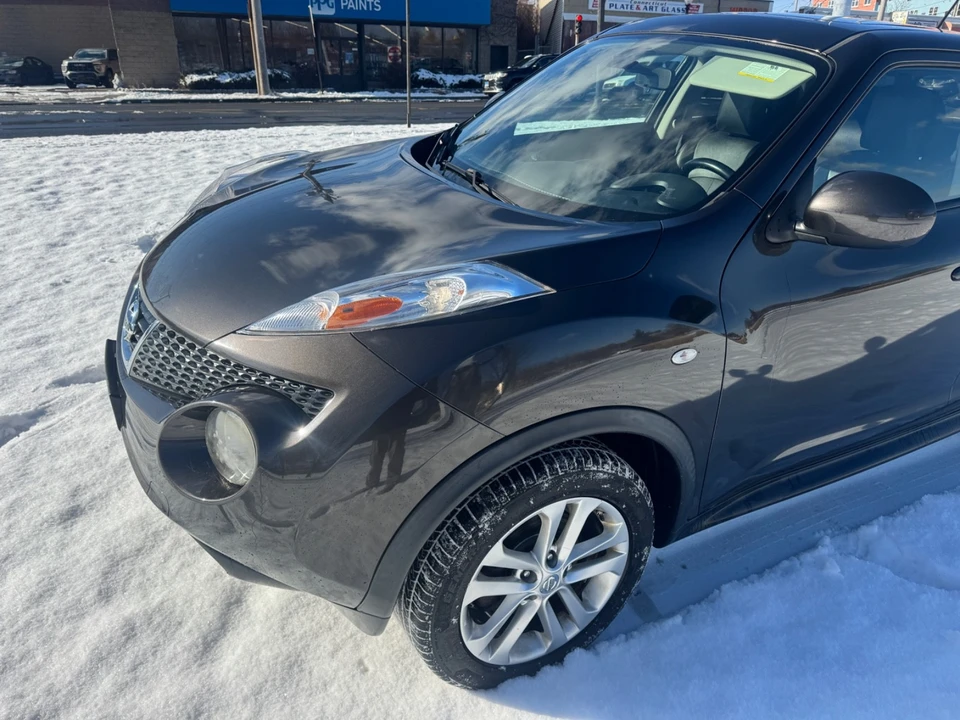 2013 Nissan Juke - Image 9 of 19