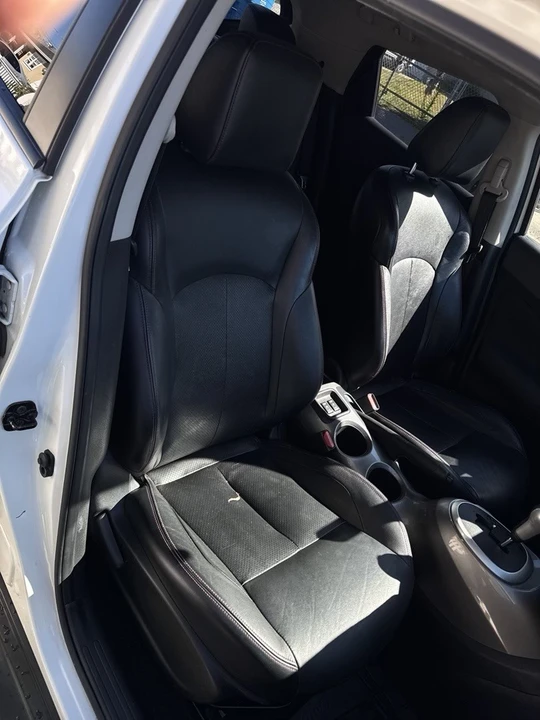 2013 Nissan Juke - Image 12 of 14