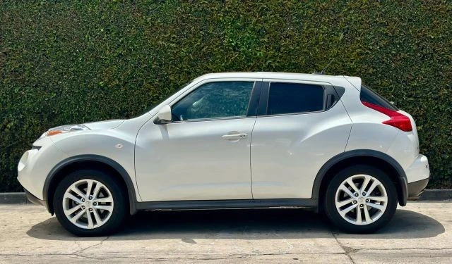 2013 Nissan Juke - Image 6 of 21