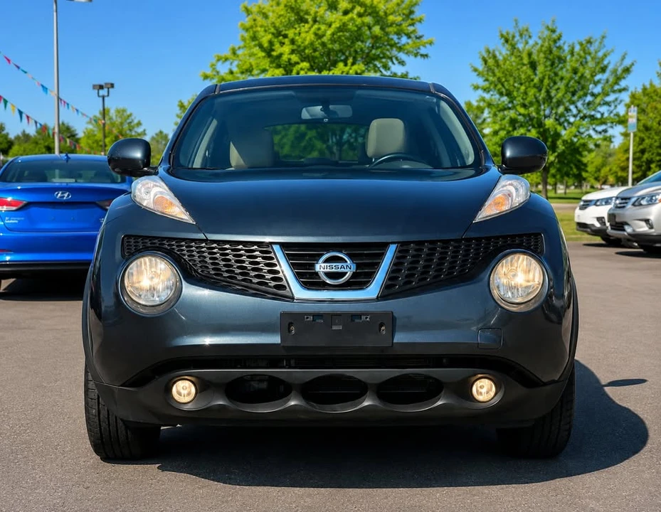 2013 Nissan Juke - Image 2 of 18