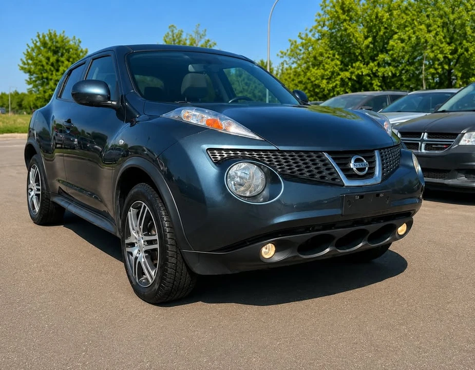 2013 Nissan Juke - Image 8 of 18