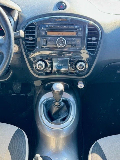 2013 Nissan Juke - Image 13 of 18